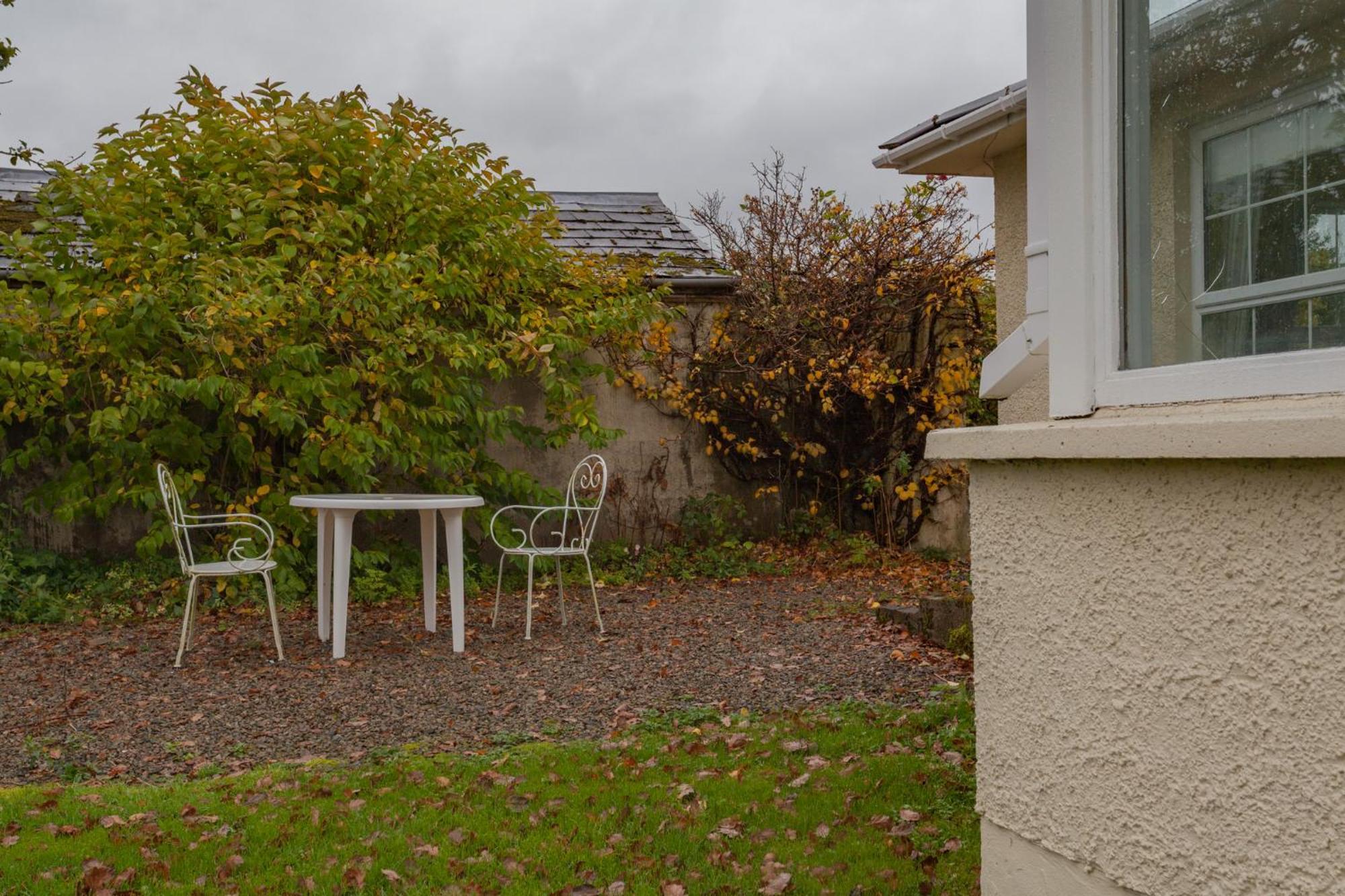 Carncairn Villa Broughshane Oda fotoğraf